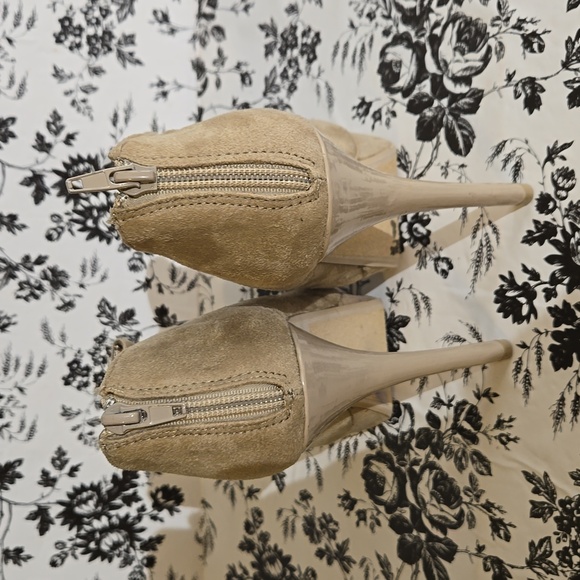 Speed limit 98. B31 - Picture 9 of 12